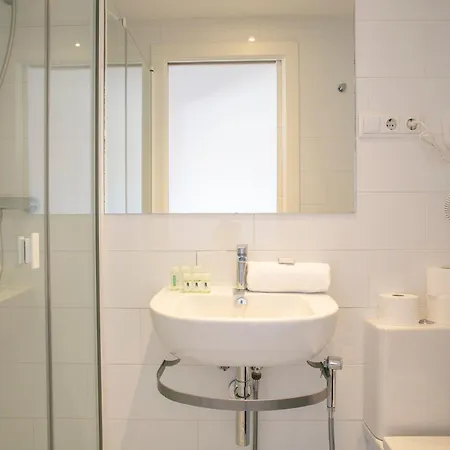 Bcnstop Sant Pau Suites Barcelona Exterior photo
